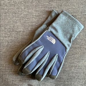 The North Face Gloves